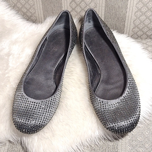 BCBG MaxAzria Gray Sparkling Flats - Picture 10 of 14